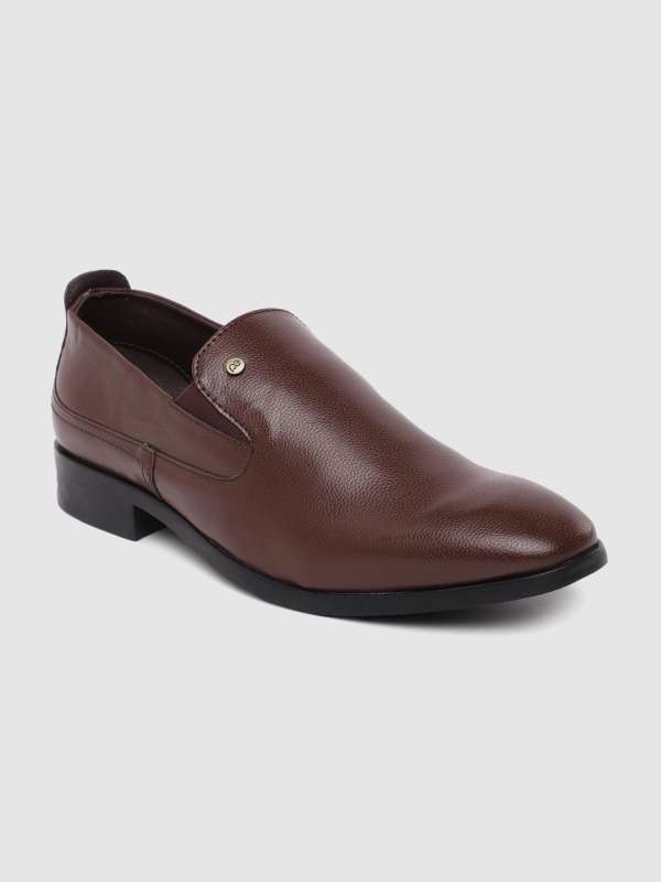 On shoes wiki top