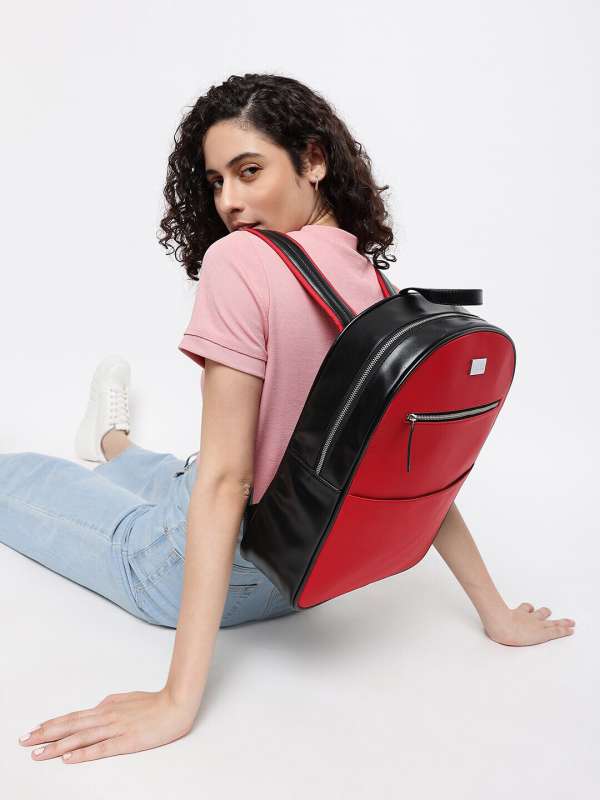 Kleio backpack sales