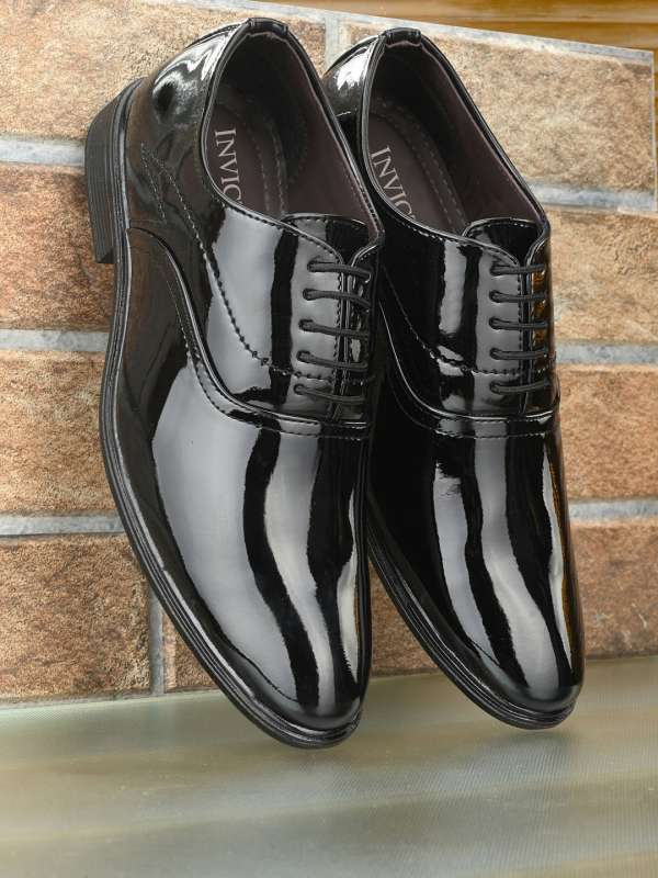 Fake leather shoes 2025