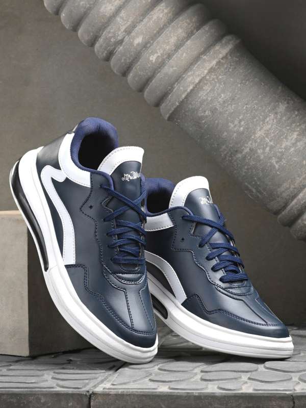 Nike Footwear Men Sports Shoes Combo Pack Perfume And Body Mist