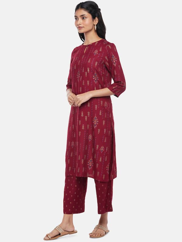 Women Pure Cotton Kurta With Pajama  Rangdeep