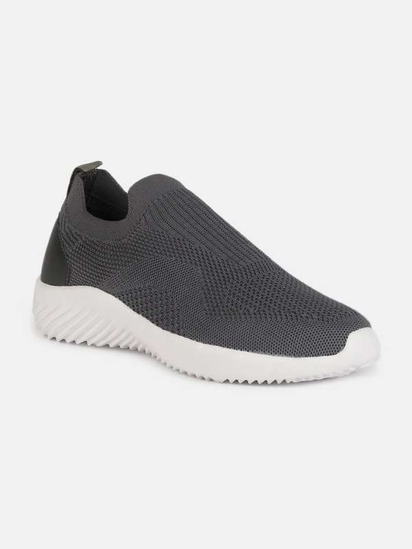 Loafers for men best sale under 500