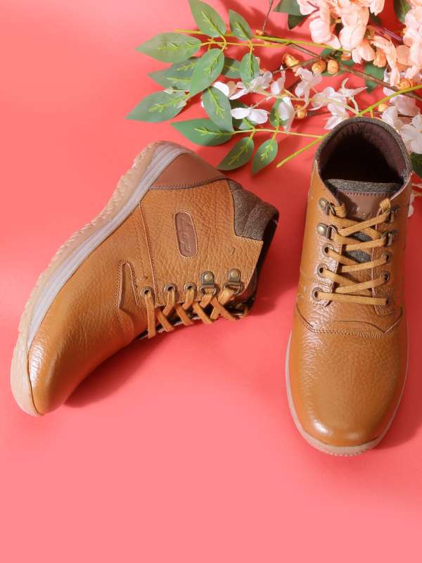 Best casual shoes for men under 2000 hot sale
