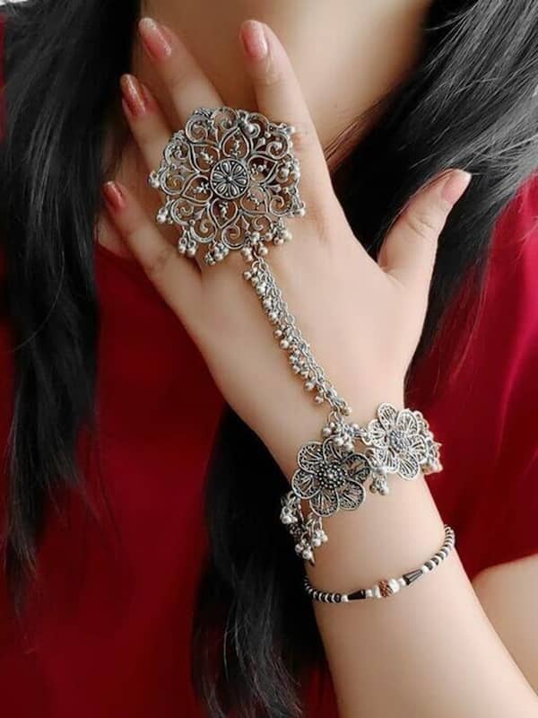 Finger Chain Bracelet | One Finger Ring Bracelet | Finger Ring Bracele –  Katou Jewelry