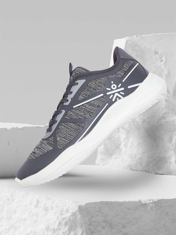 Running shoes for men myntra clearance