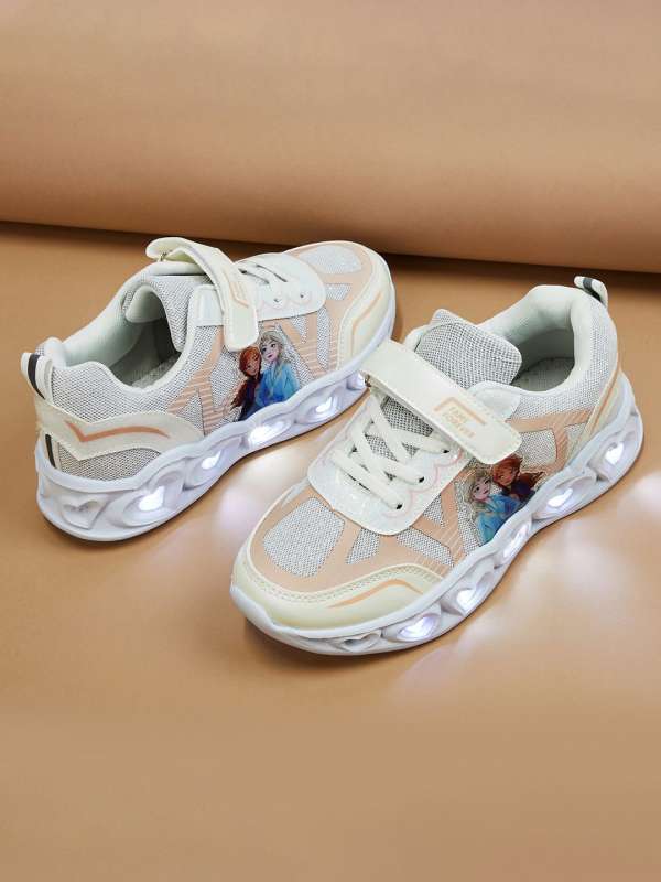 Latest shoes for girls with price store