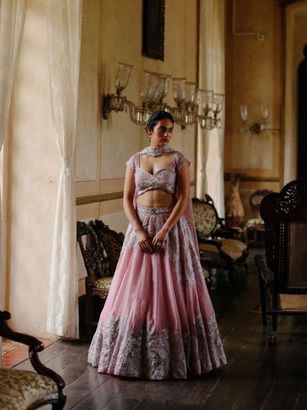 Geethika kanumilli lehenga online online