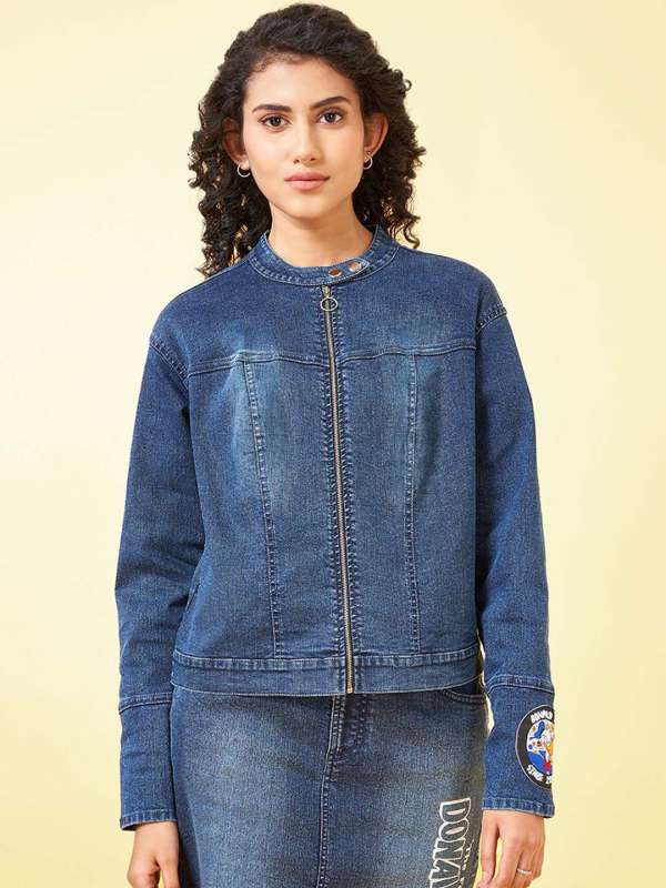 Pantaloons jackets online shopping store