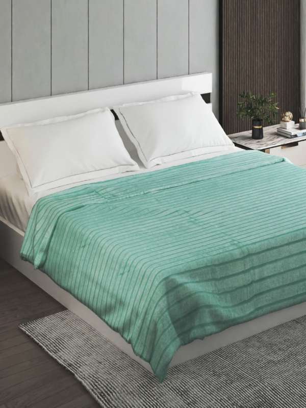 Home Centre Blankets Quilts And Dohars Buy Home Centre Blankets Quilts And Dohars online in India
