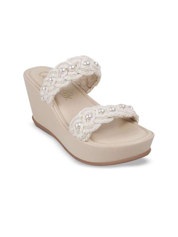 Catwalk beige wedges cheap