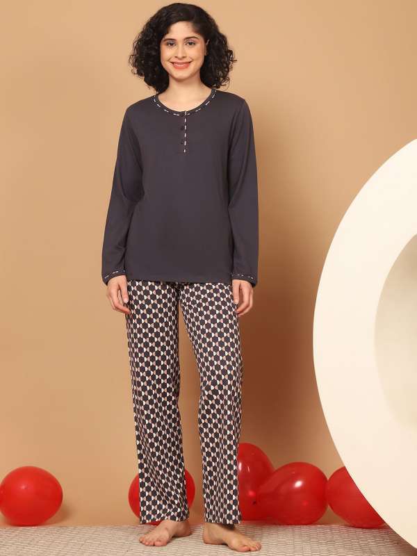 Kanvin nightwear online top
