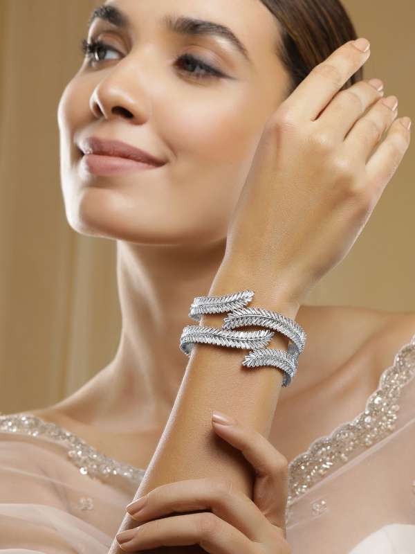 Myntra bangles hotsell