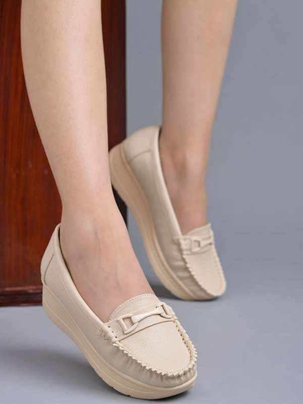 Myntra loafers for ladies 2025