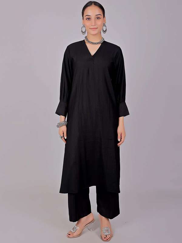 Kurtis With The Chennai Silks Kurtas Sss008 Patiala Set Buy Kurtis With The Chennai Silks Kurtas Sss008 Patiala Set online in India