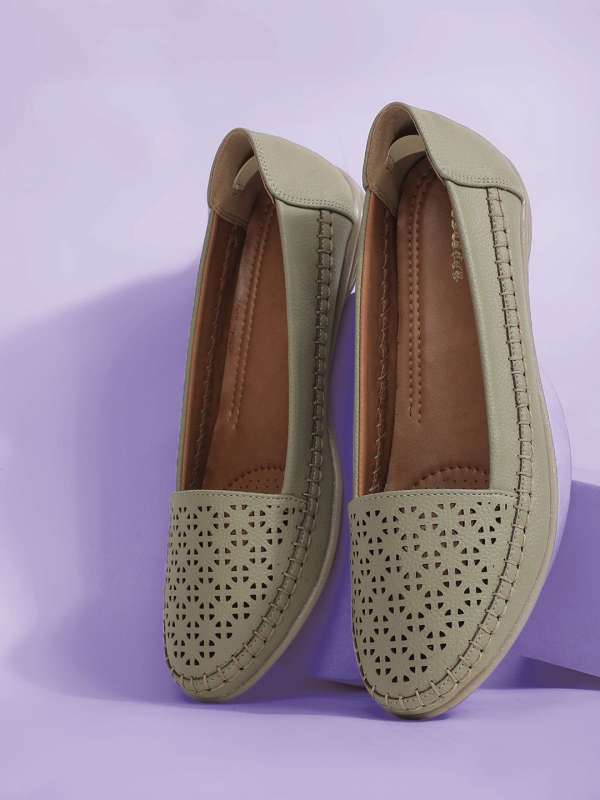 Buy bata shoes online for ladies on sale