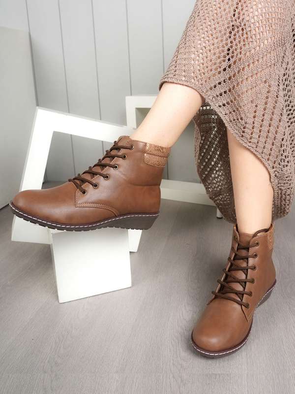 Dressberry boots shop