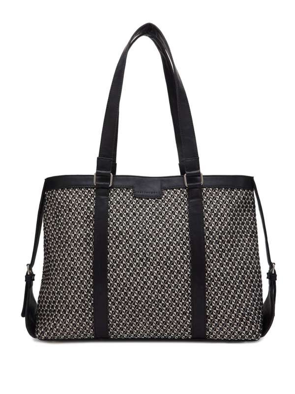 Tote Bags And Bucket Bag Buy Tote Bags And Bucket Bag online in India