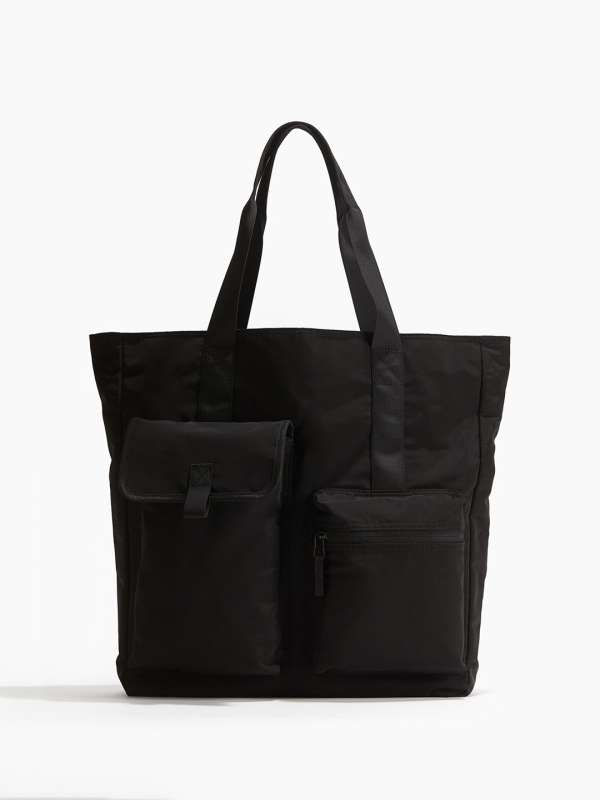 Sports bags online shopping store