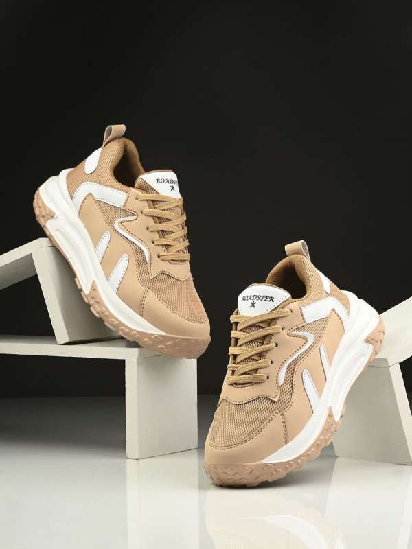Sneakers under 30 online