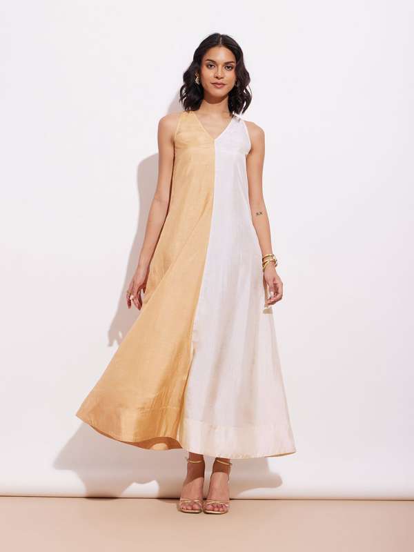 Festive gowns online 2025