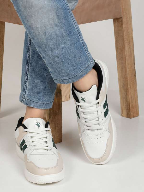 Victa running shoes hot sale