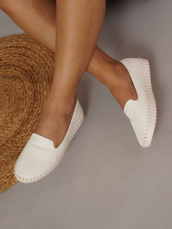 White Belly Shoes Buy White Belly Shoes online in India
