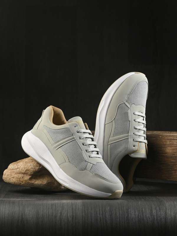 Casual sports shoes online best sale