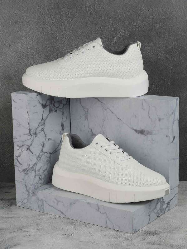 Latest sneakers online online