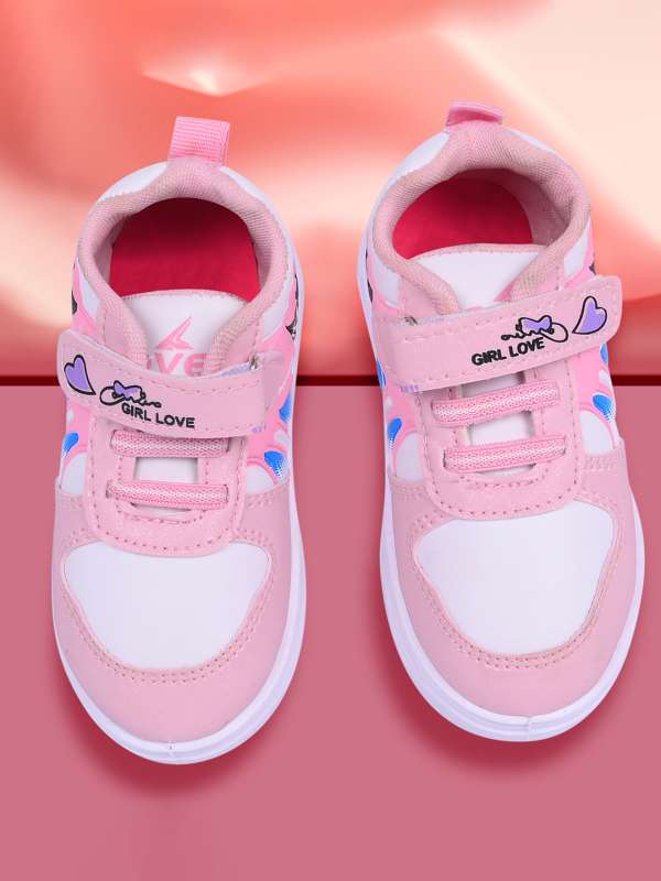 Nice sneakers for girls new arrivals