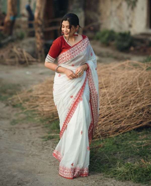 bengali red white saree