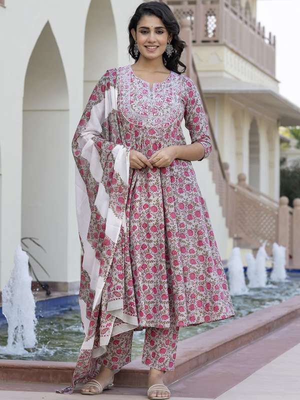 Salwar Suits Buy 10 000 Designer Salwar Suit Online in India Myntra