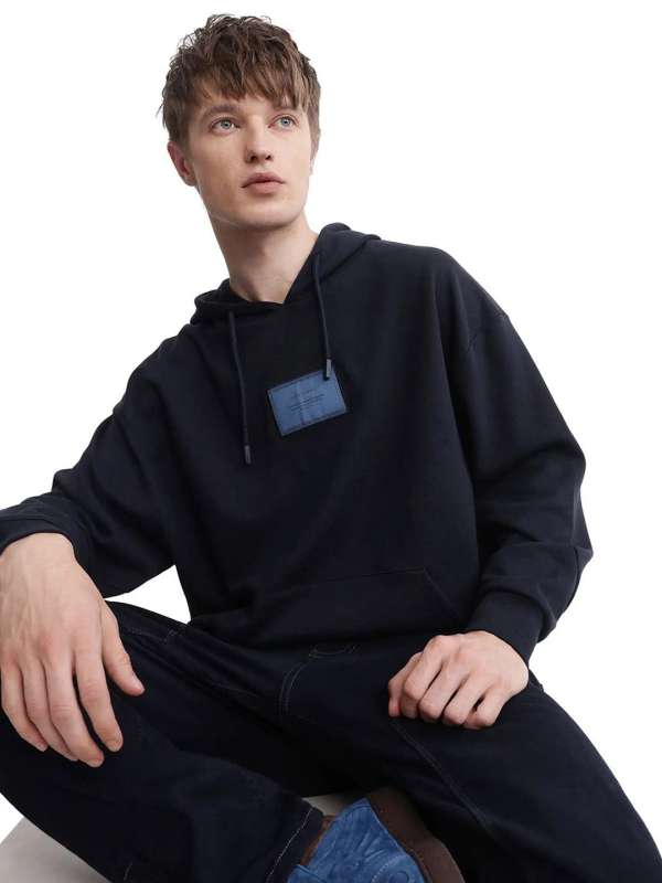 Navy blue sweatshirt new arrivals
