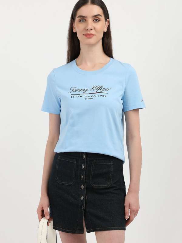 Tommy hilfiger t shirts new collection 2025