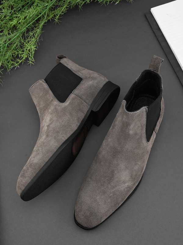 Flat grey suede boots shop