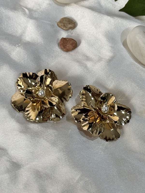 Sia Jewellery Earrings Tan Mani Ya Ring Buy Sia Jewellery Earrings Tan Mani Ya Ring online in India