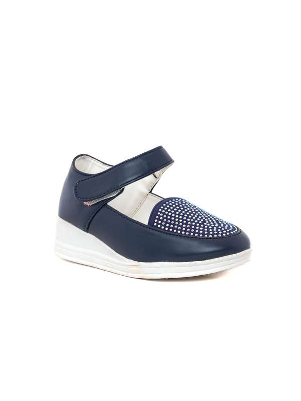 Khadims Shoes Shop for Latest Khadims Shoes upto 60 off Online at Myntra