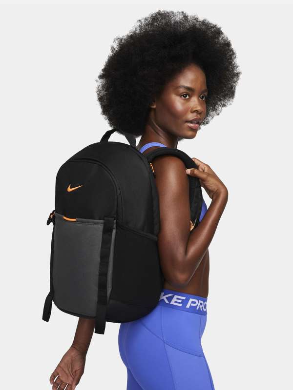 Nike bags online myntra cheap