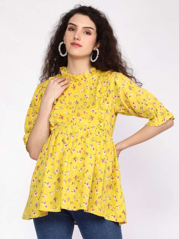Yellow flowery top on sale