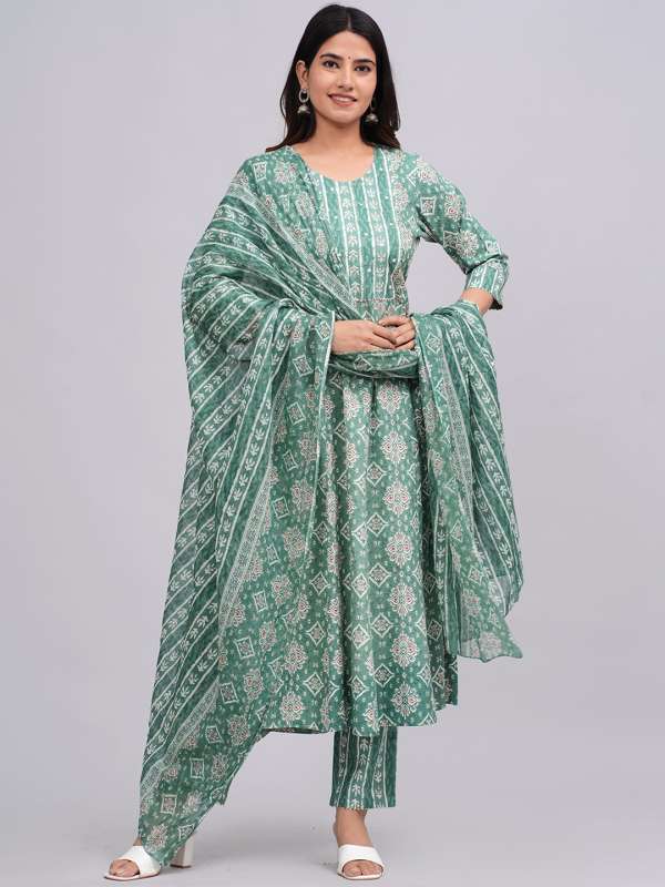 Myntra clothing sarees online shopping clearance