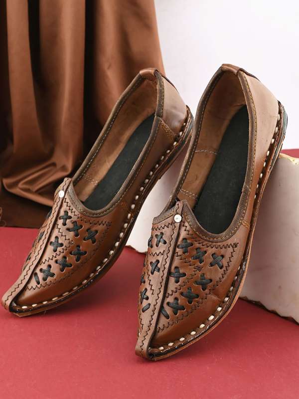 Pointed Shoes For Men Casual Buy Pointed Shoes For Men Casual online in India