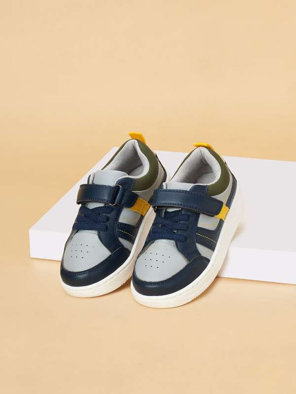 Pantaloons online shopping shoes cheap