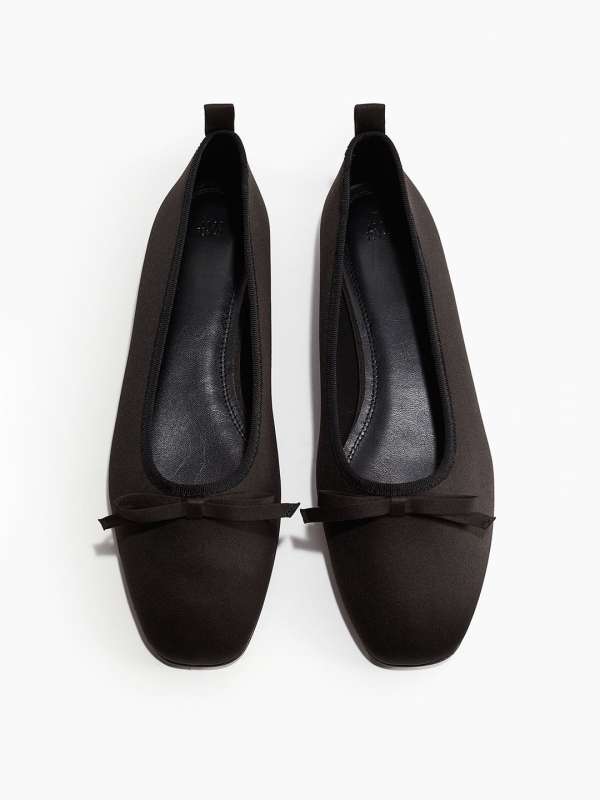 Hm Flats Buy Hm Flats Online in India