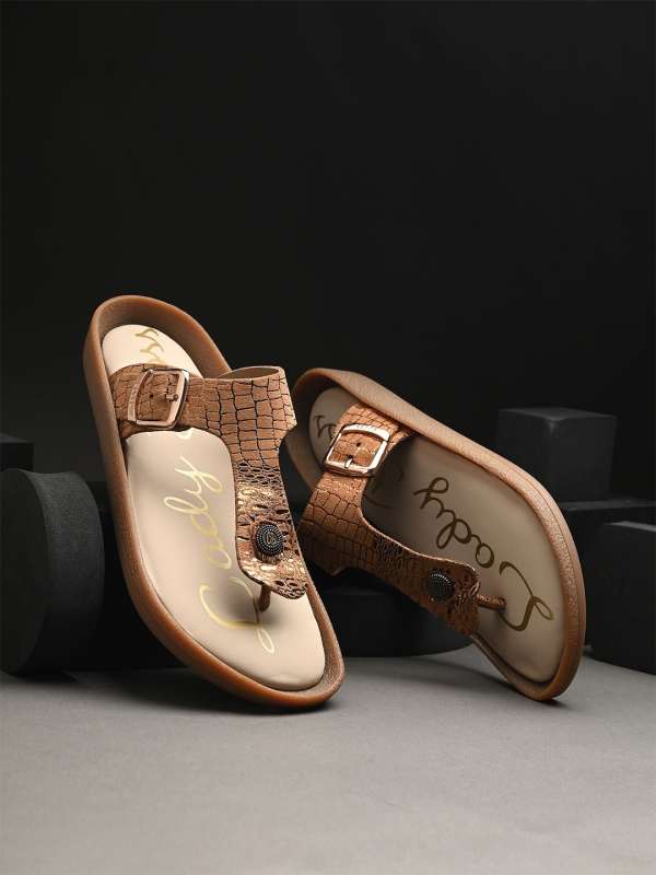 Myntra women flats store