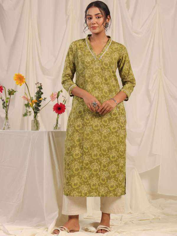 Party Wear For Women Kurtis Buy Party Wear For Women Kurtis online in India