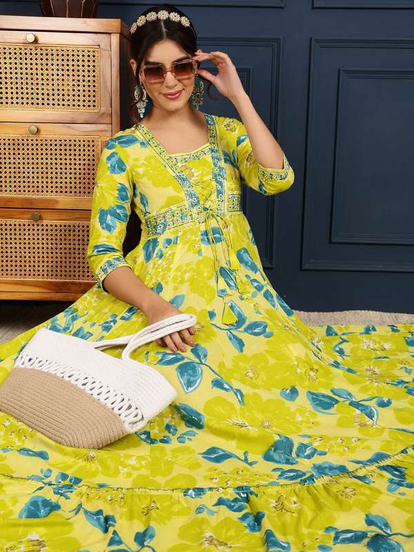 Indian wedding dresses for womens myntra sale