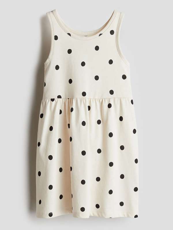 Shop Dresses Under 500 Online at Myntra