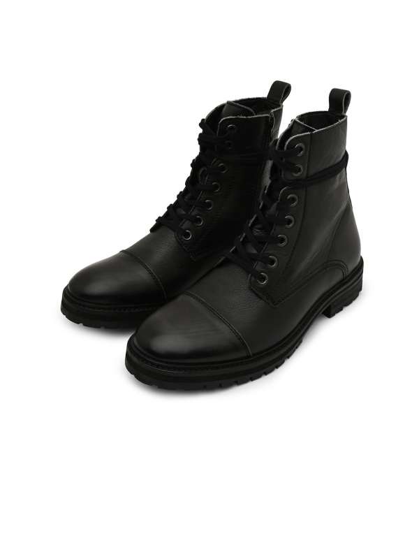Madden boots clearance
