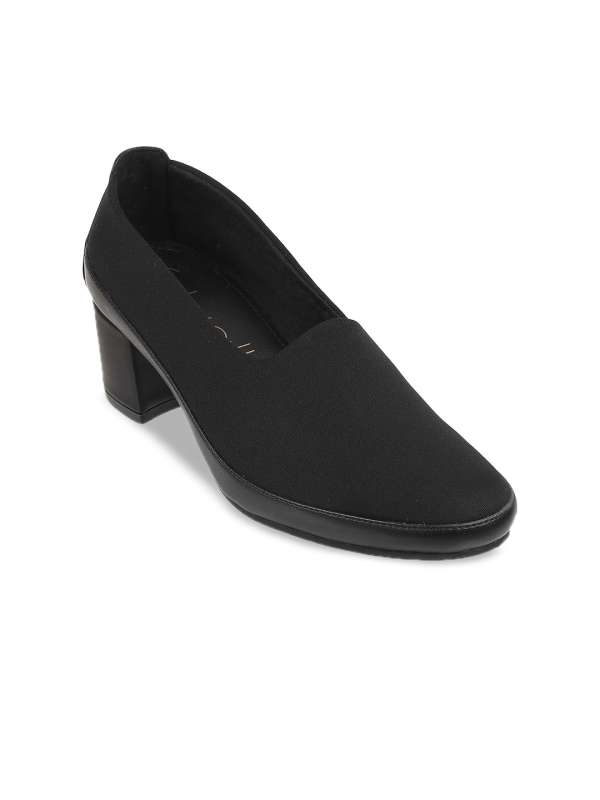 Online catwalk footwear hotsell