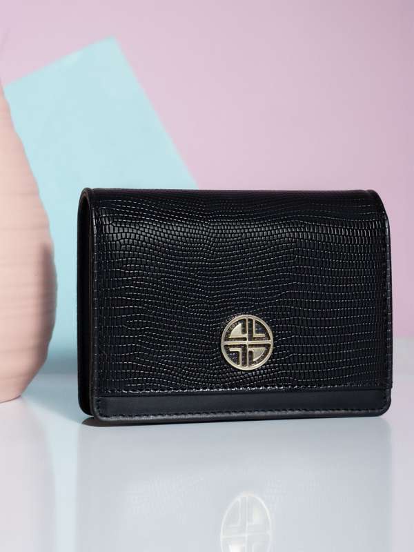 Lulu and sky wallets shop