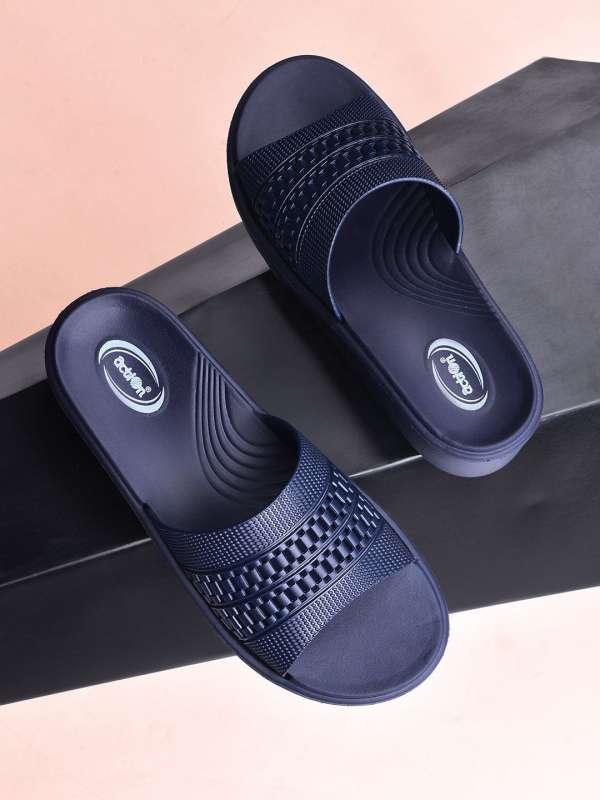 Rubber slippers discount